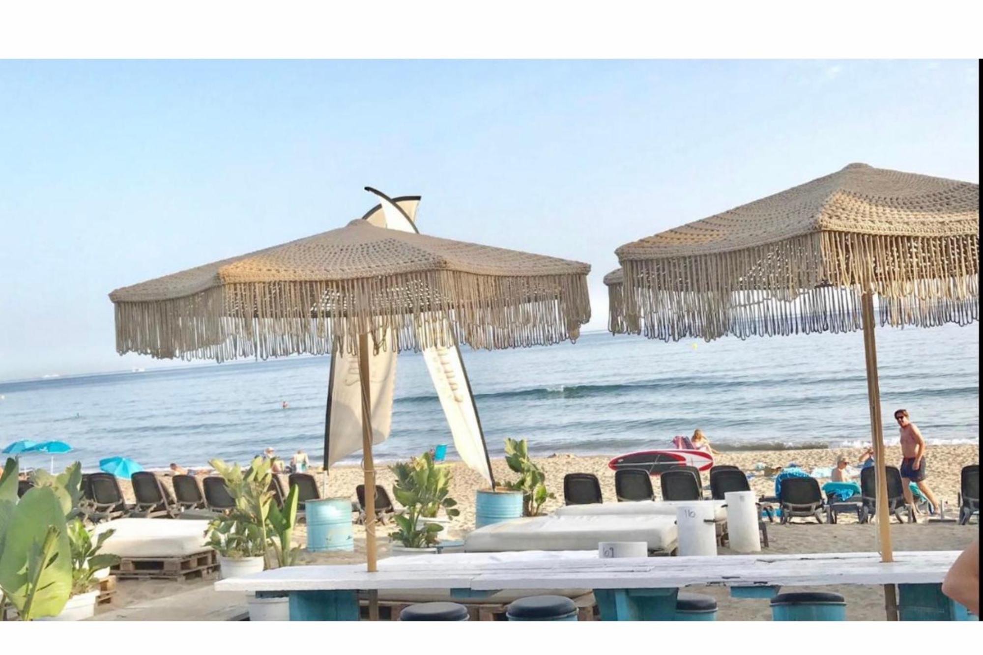 Beachfront - Beachside With Stunning Sea Views *