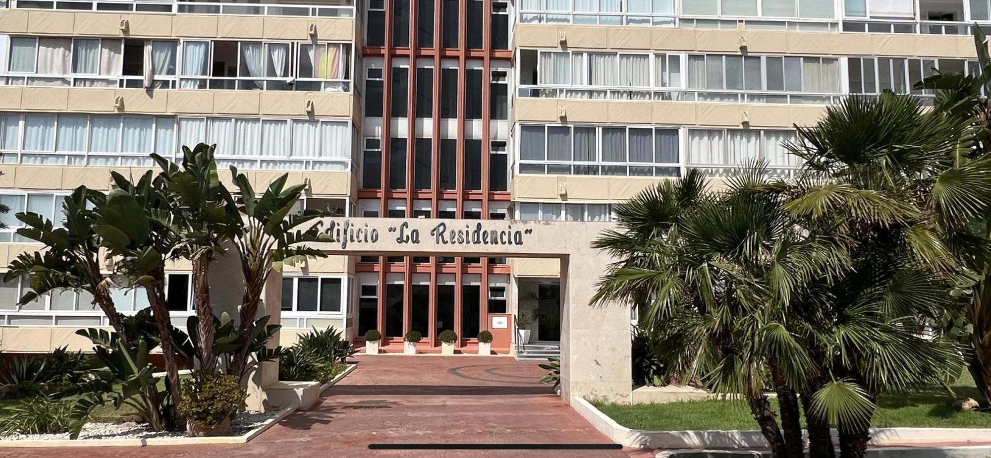 Beachfront - Beachside With Stunning Sea Views Apartament Marbella