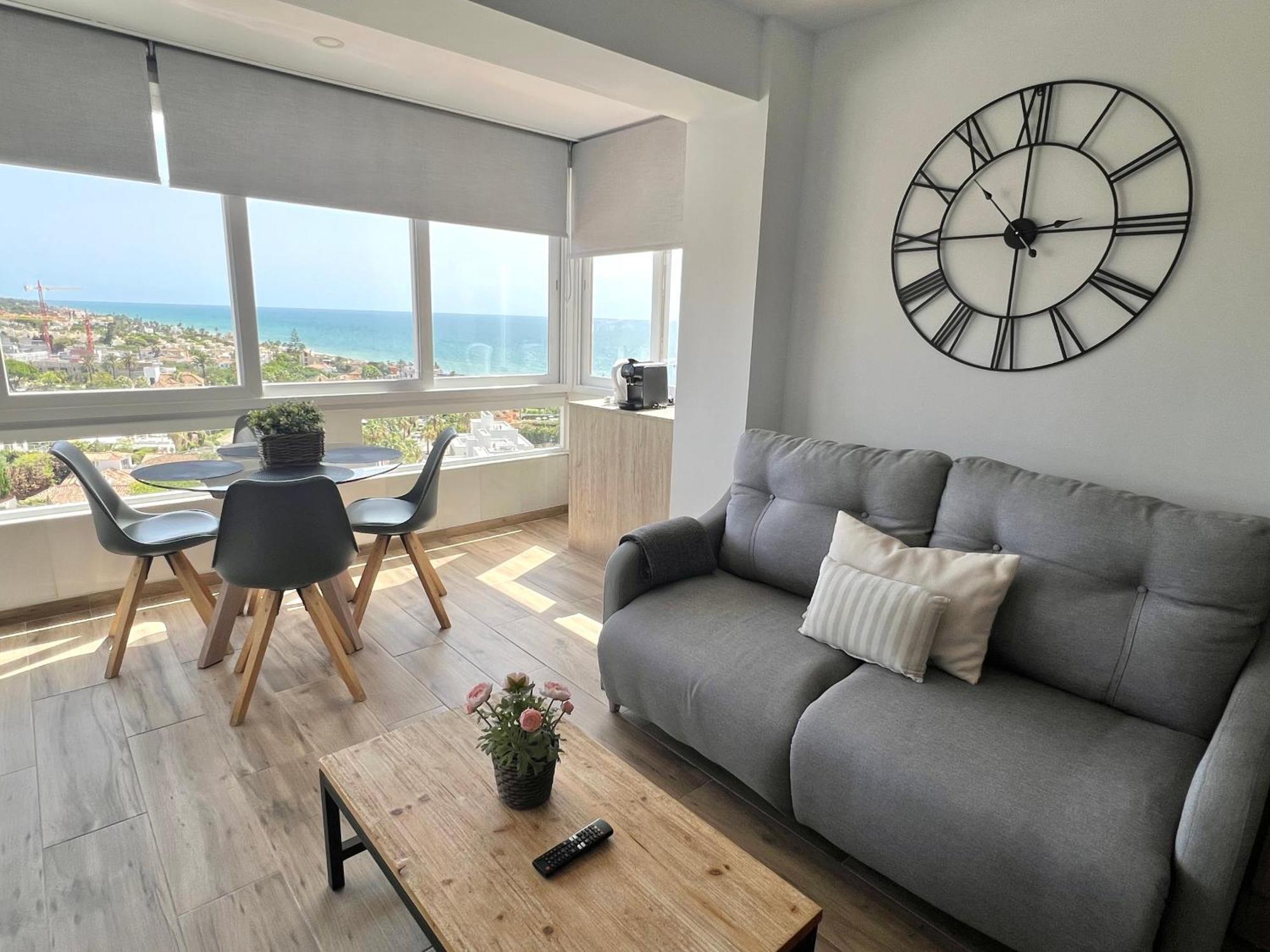 Beachfront - Beachside With Stunning Sea Views * Marbella