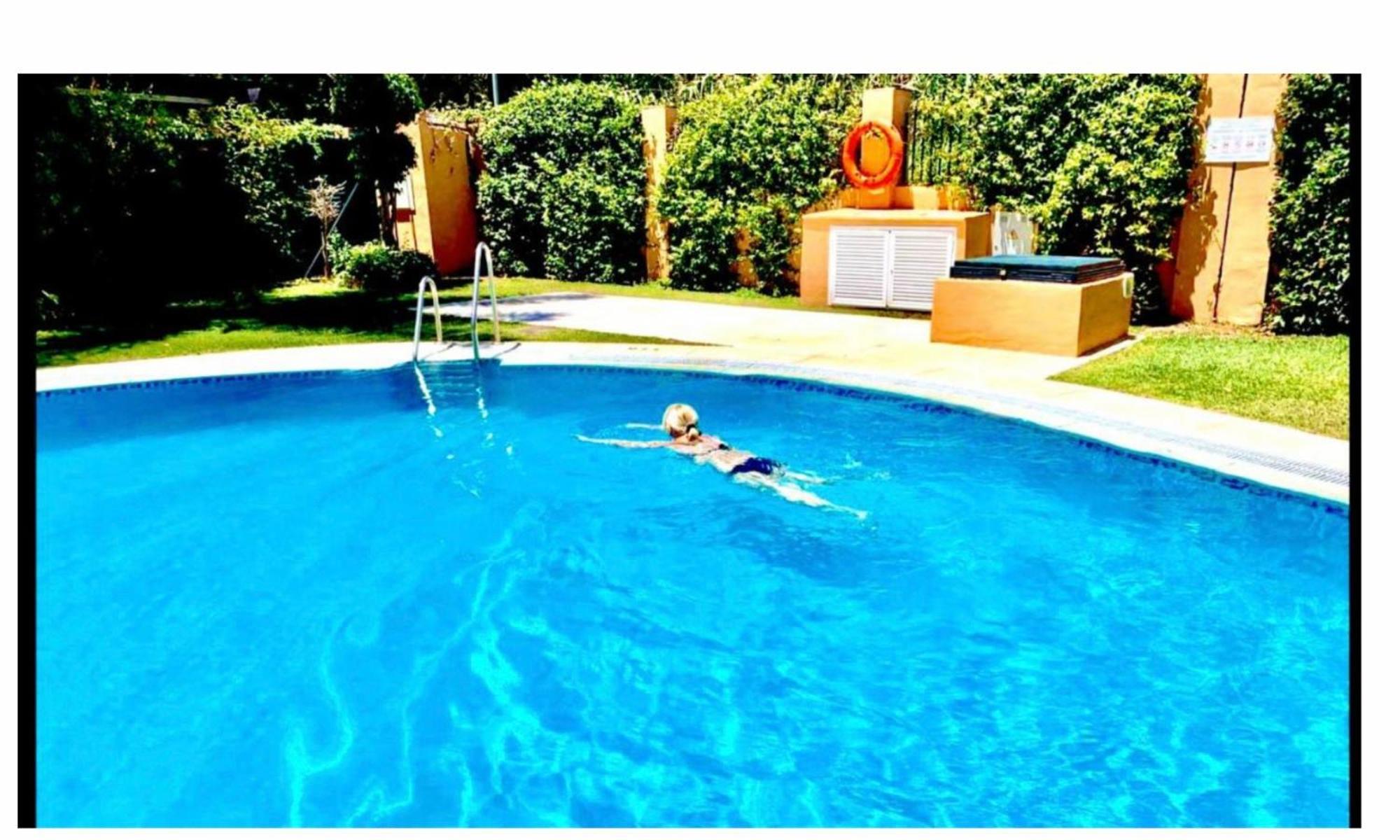 Apartament Beachfront - Beachside With Stunning Sea Views